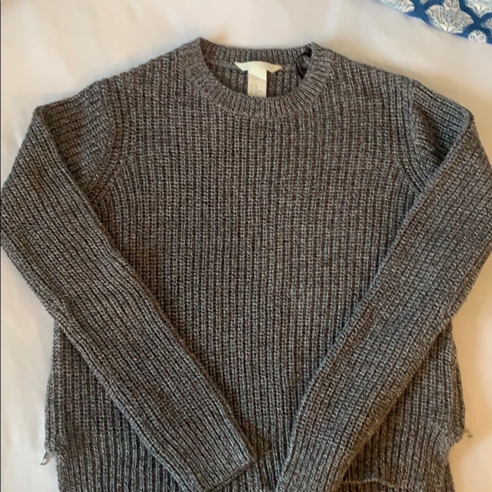 Grey knit zipper sweater